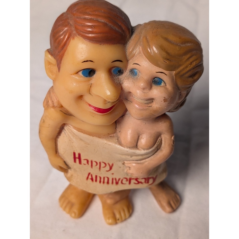 Vintage Happy Anniversary Couple Figurine Kitschy Rubber Novelty Gag Gift 4in